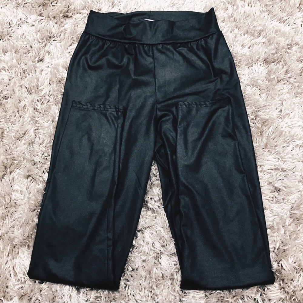 Faux leather leggings
